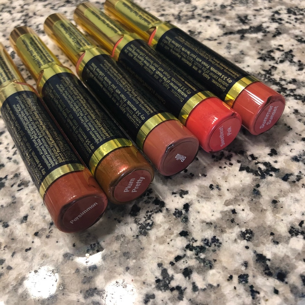LipSense - Picture 2 of 3